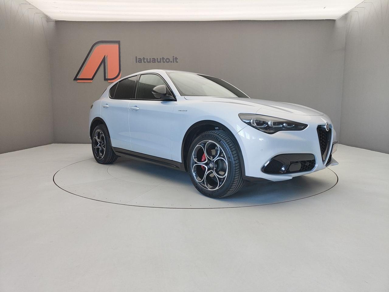 ALFA ROMEO Stelvio 2023 2.2 TD 210CV VELOCE AT8 Q4