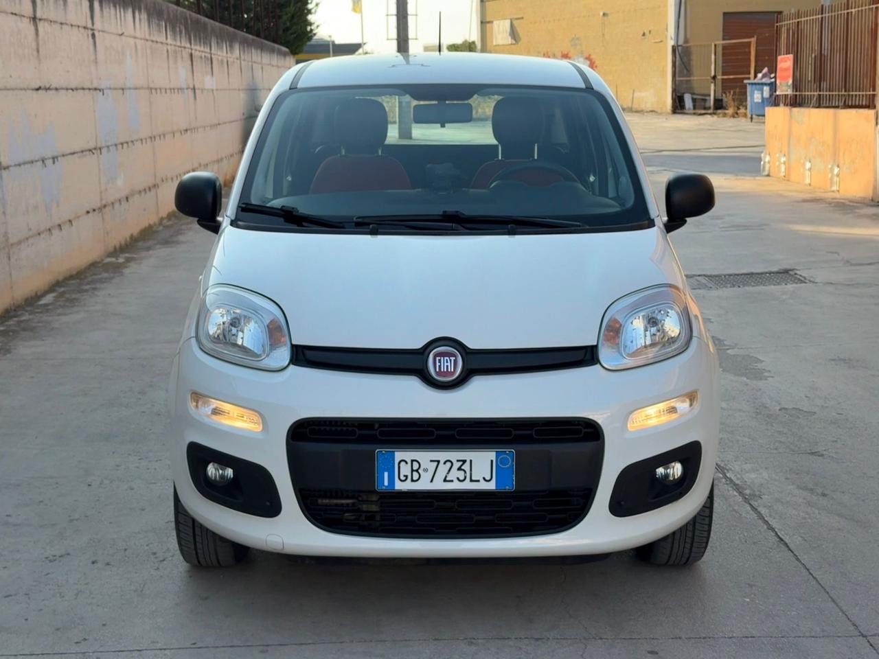 Fiat Panda 0.9 TwinAir Turbo Natural Power Lounge
