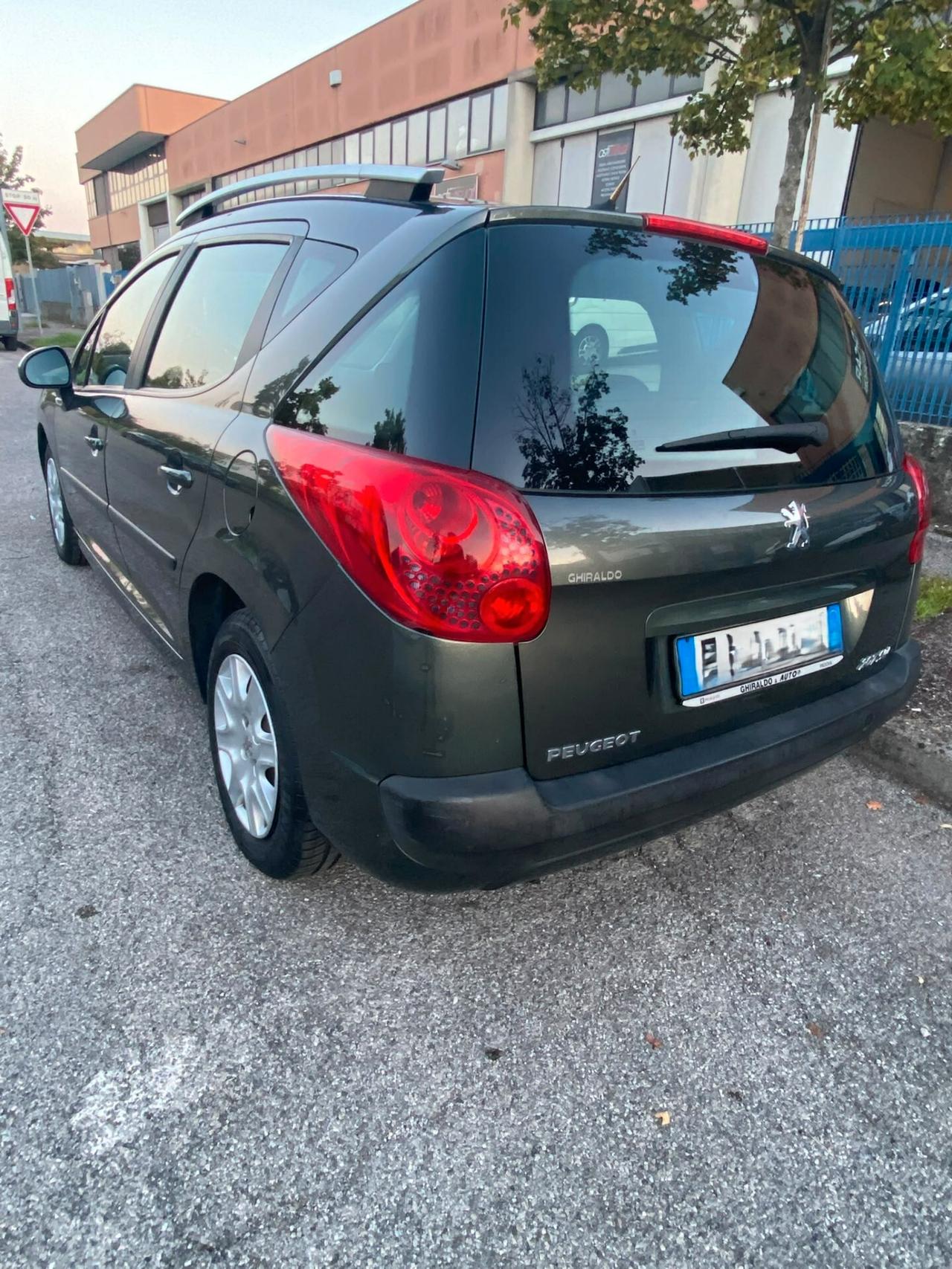 Peugeot 207 1.4 8V 75CV SW Energie Sport ECO GPL