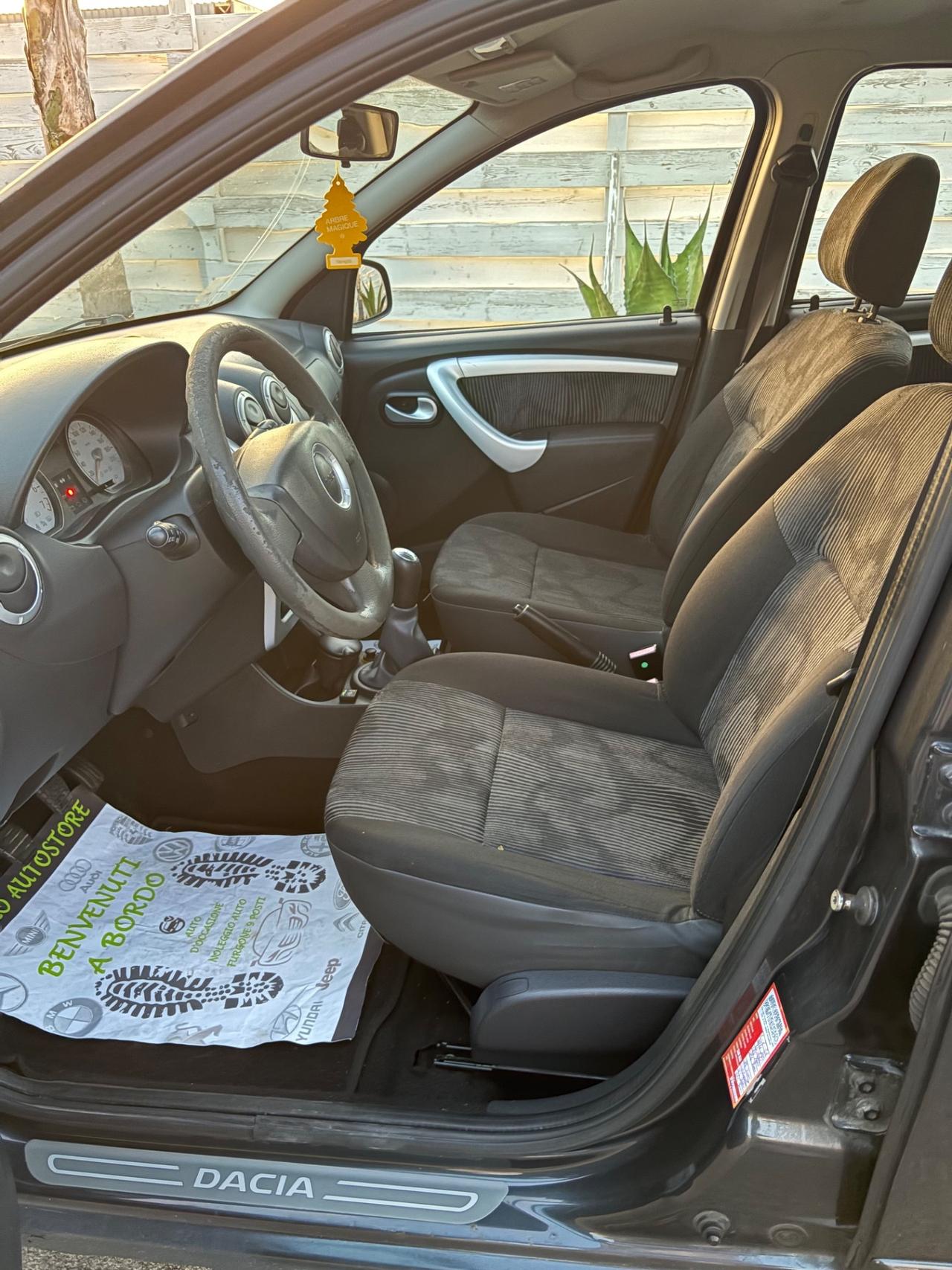 Dacia Sandero 1.4 GPL casa madre adatta a neo patentati