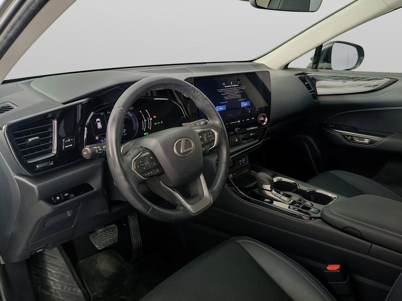 LEXUS NX II 2022 - NX 350h 2.5 Luxury 4wd 244cv e-cvt