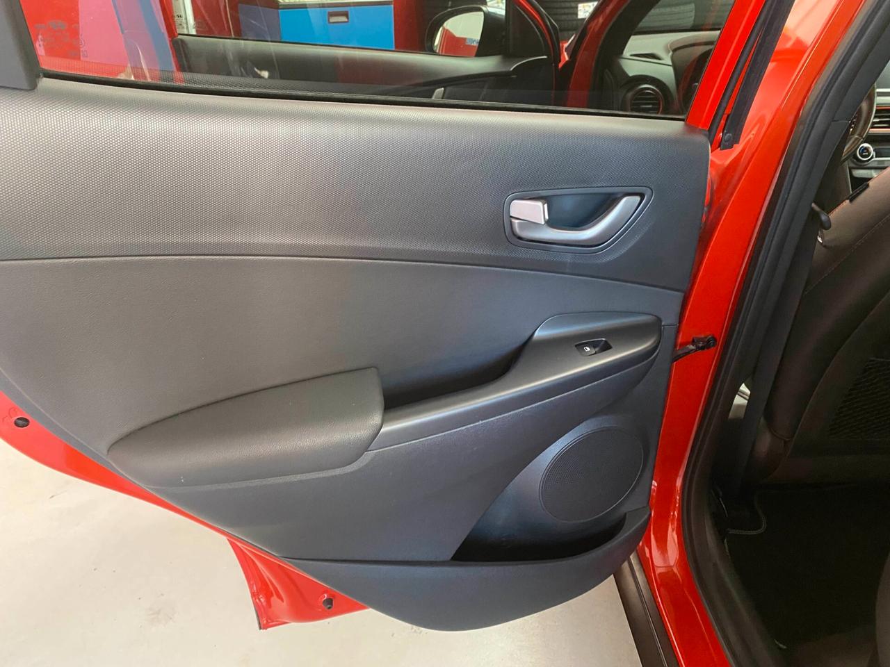 Hyundai Kona 1.0 T-GDI Xpossible