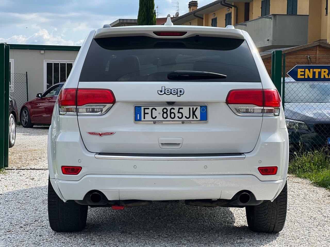 Jeep Grand Cherokee Overland FULL-OPTIONAL