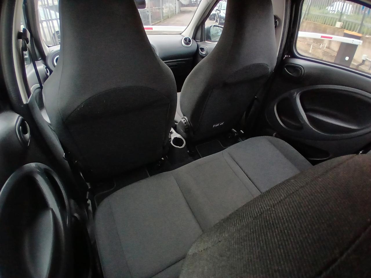 Smart ForFour 70 1.0 Passion