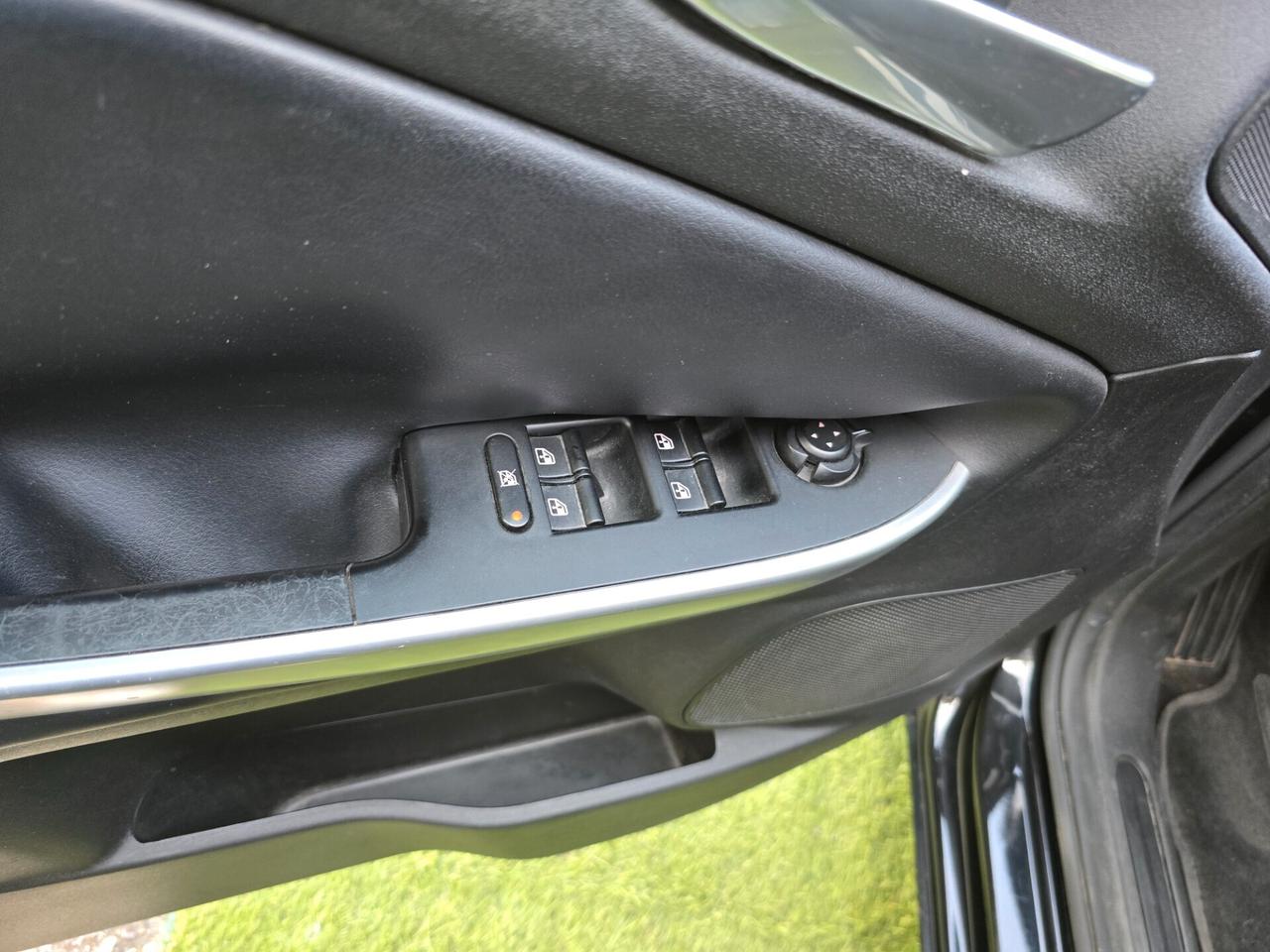 Alfa Giulietta 1.4BENZ 105CV 139000KM-2012