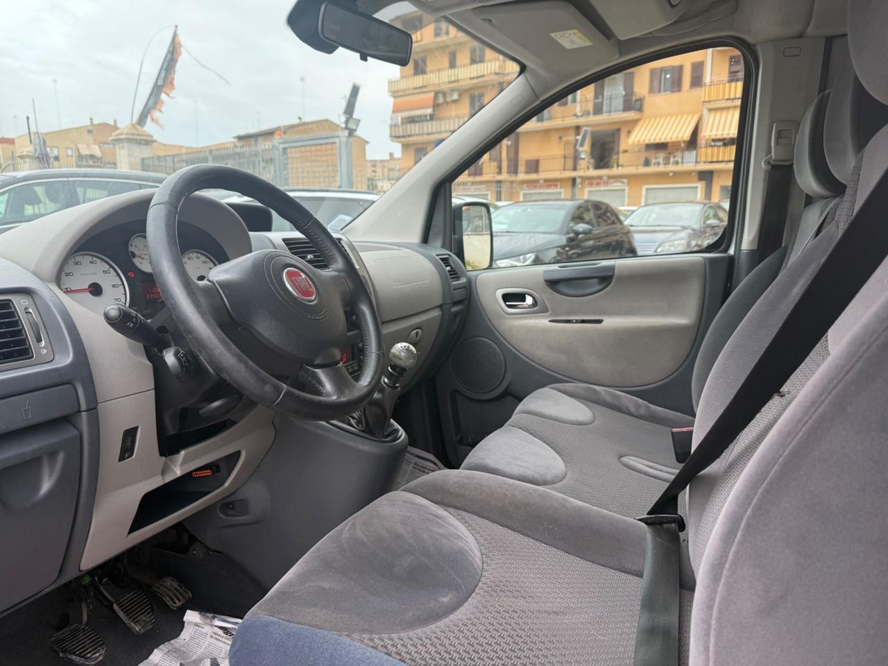 Fiat Scudo 2.0 MJT/130 Panorama Executive 9 posti 2013