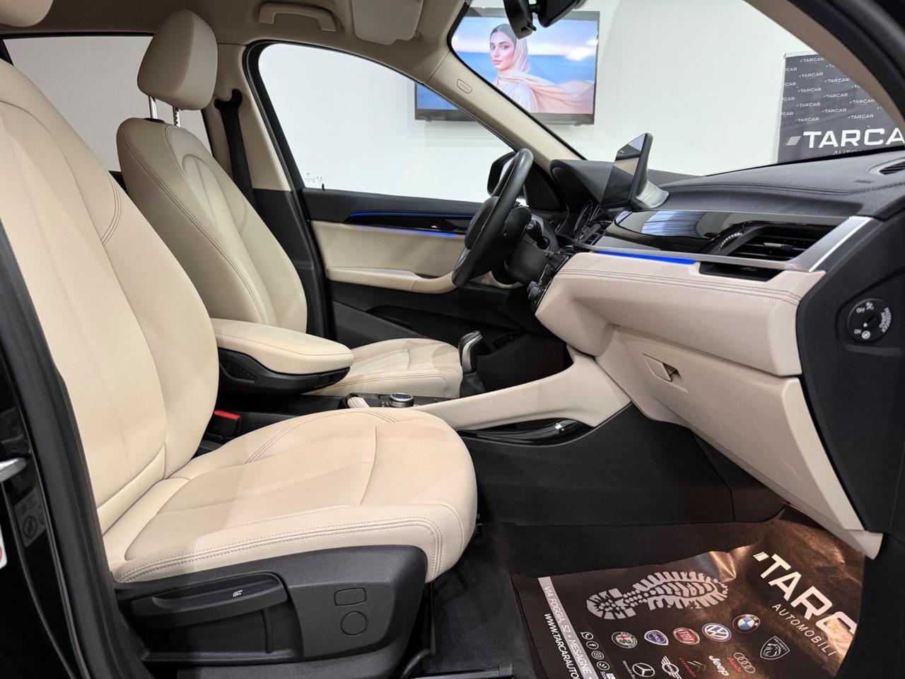 Bmw X1 sDrive18d xLine *Head Up*Pelle*Camera