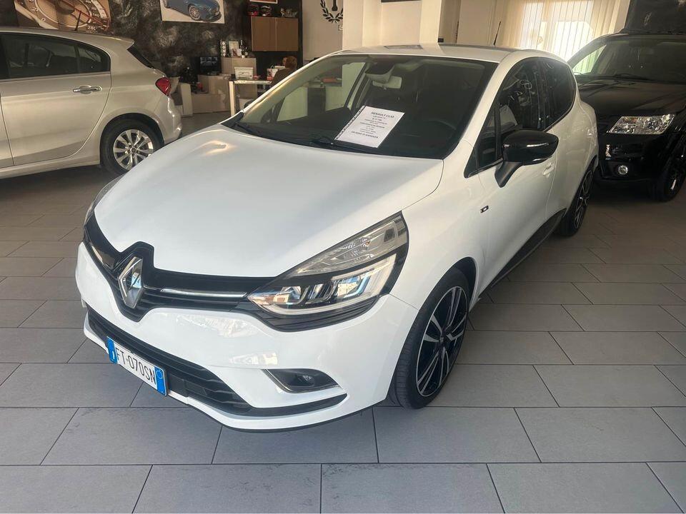 Renault Clio dCi 8V 75 CV 5 porte Moschino Intens