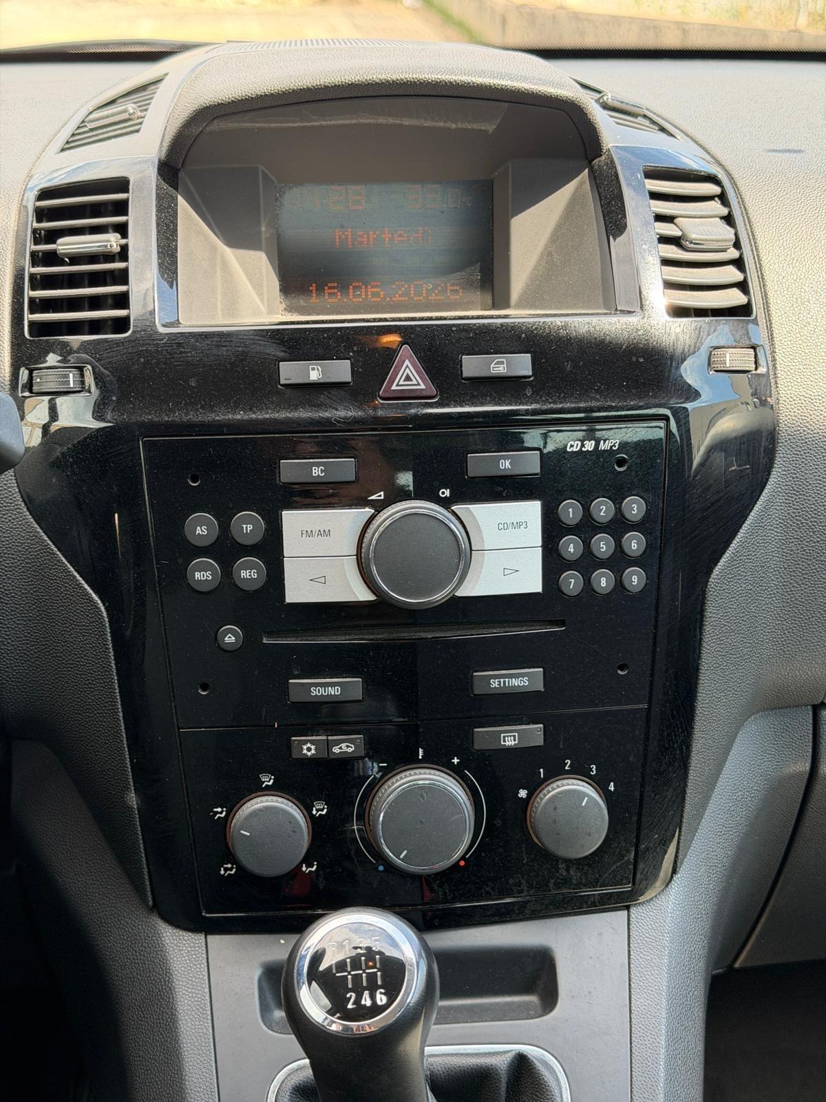 Opel Zafira 16V ecoM Turbo Cosmo 152000 KM