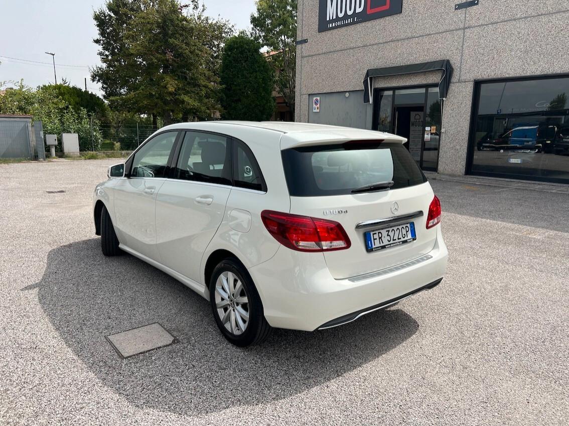 Mercedes-Benz B 180 1.5 d 110 cv executive auto Navi unico proprietario