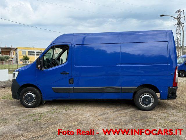 RENAULT Master T33 2.3 dCi 135 CV PASSO MEDIO