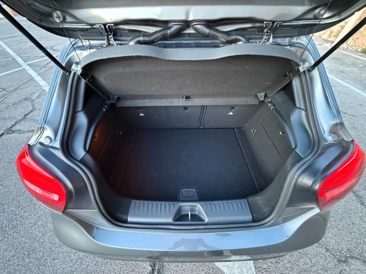Mercedes A180 Sport/1.5 110 CV/KEYLESS/CAMERA/AMBIENT LIGHTS