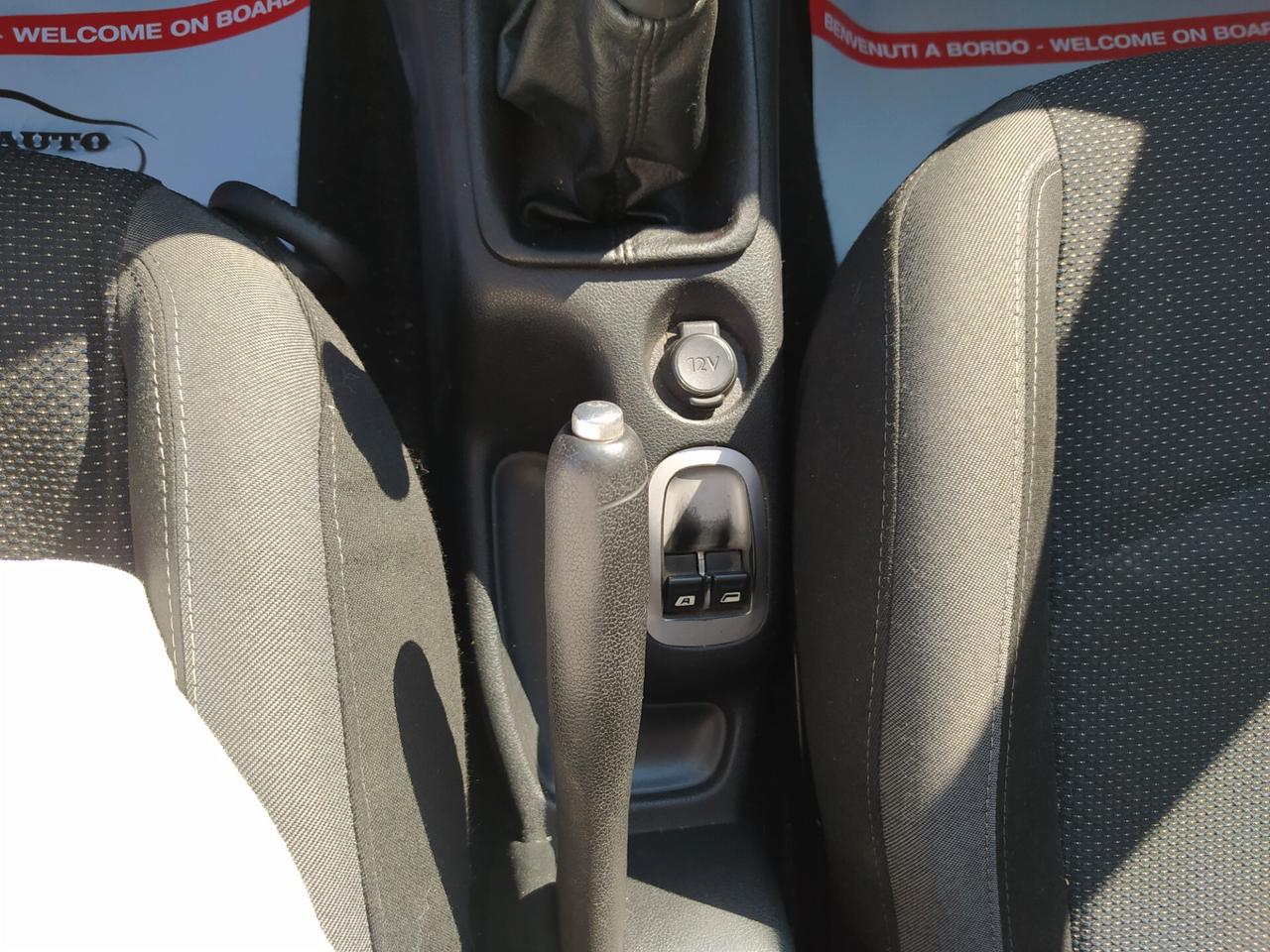 Peugeot 206 Plus 1.1 60CV 5p. X Line Neopatentati