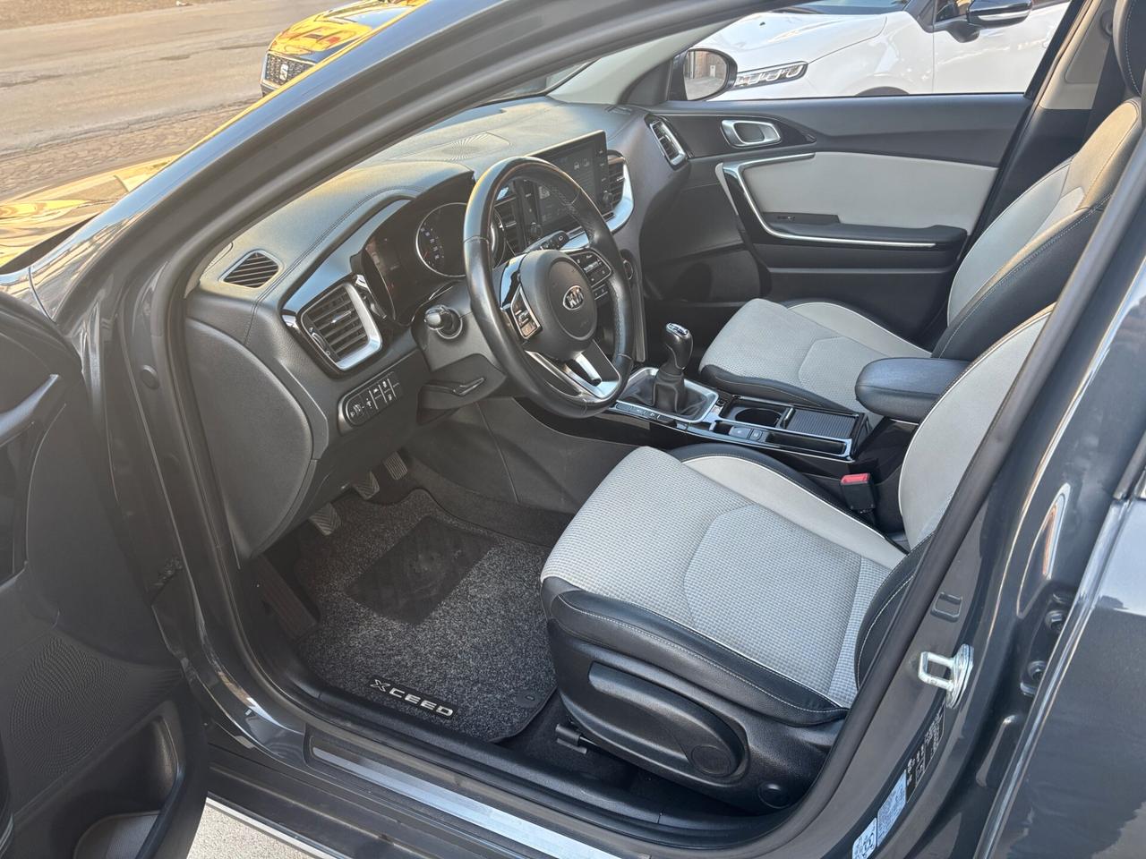 Kia XCeed 1.6 CRDi 115 CV Style-2021