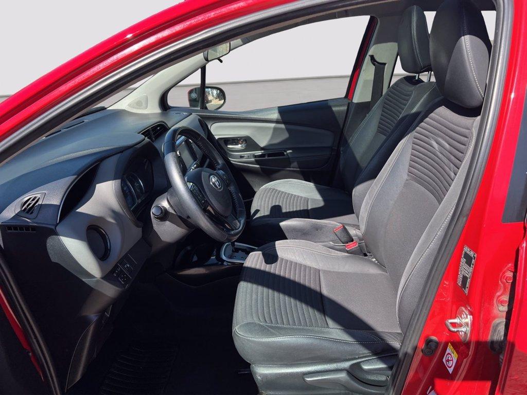 TOYOTA Yaris 5p 1.5h Trend Platinum Edition del 2017