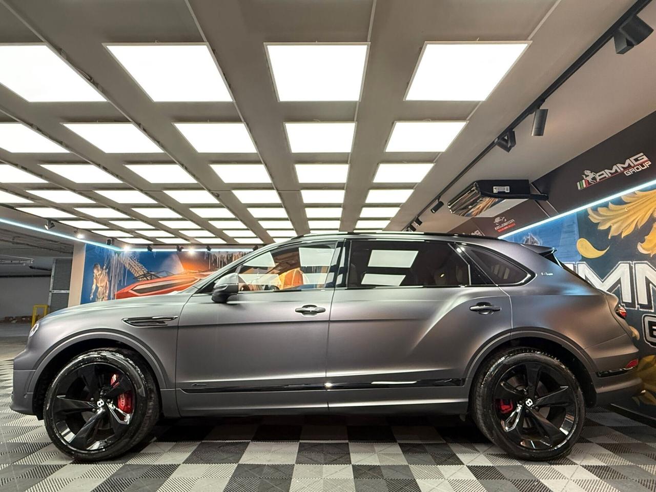 Bentley Bentayga V8 Azure (042)