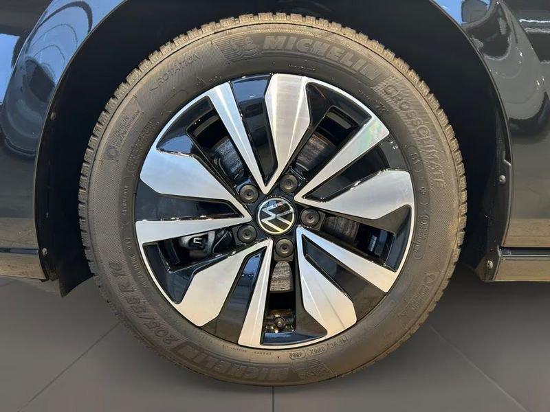 Volkswagen Golf Variant 2.0 TDI SCR Life DSG LED NAVI CAMERA