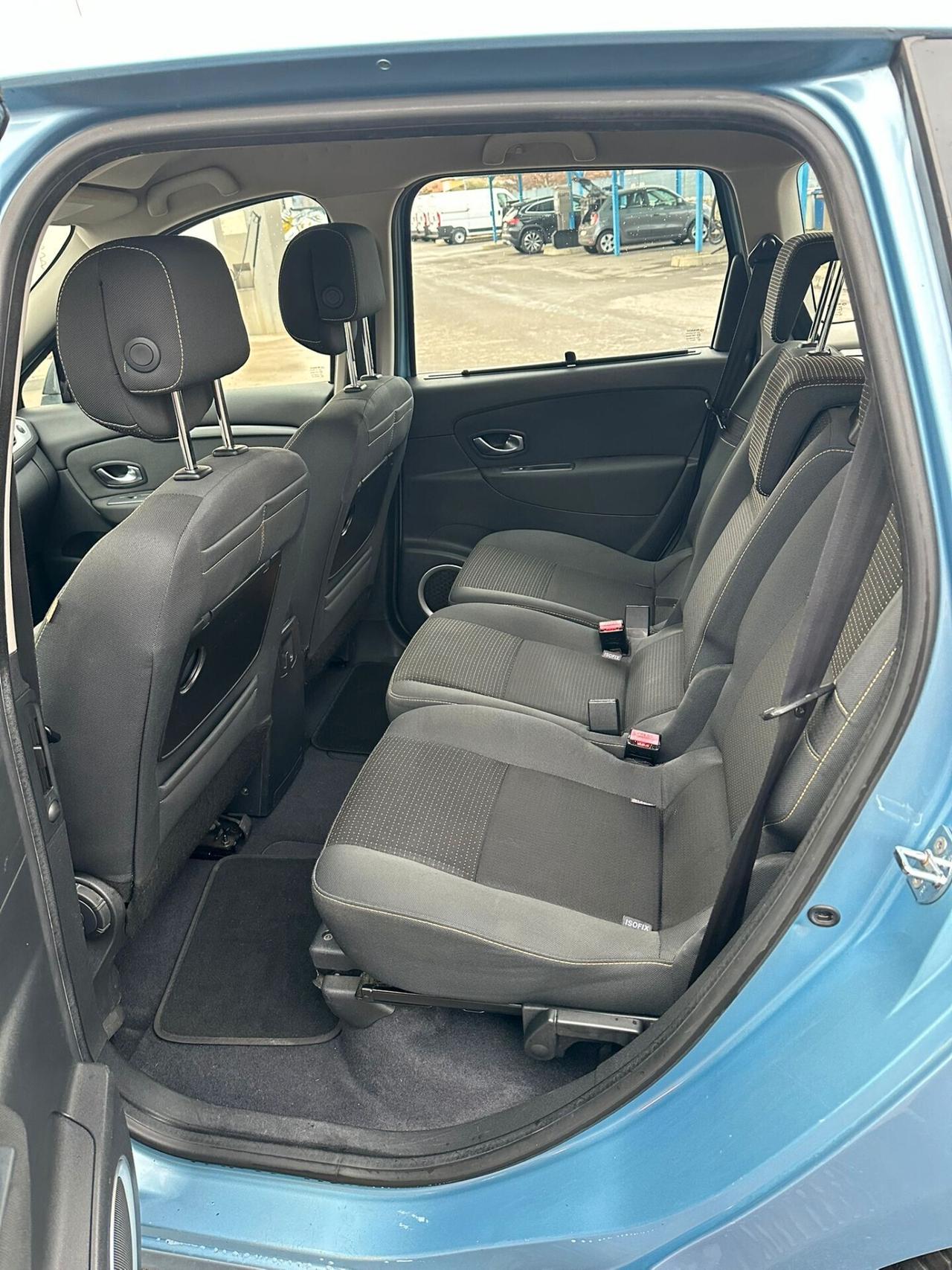 Renault Scenic Scénic 1.9 dCi 130CV Dynamique