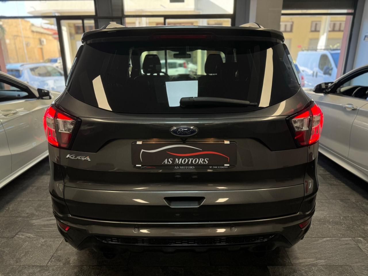 Ford Kuga 1.5 TDCI 120 CV S&S 2WD ST-Line