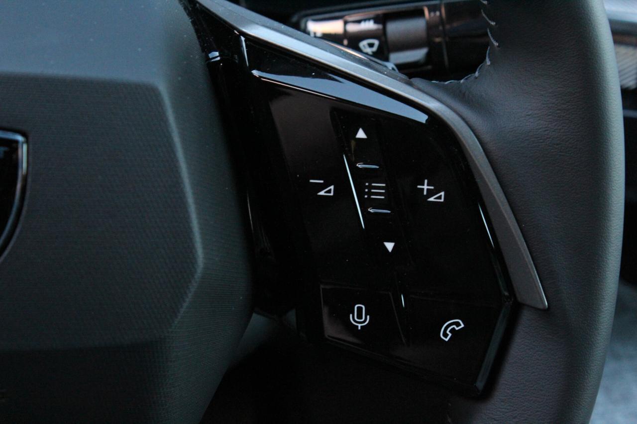 Peugeot 3008 Hybrid 145 e-DCS6 Allure