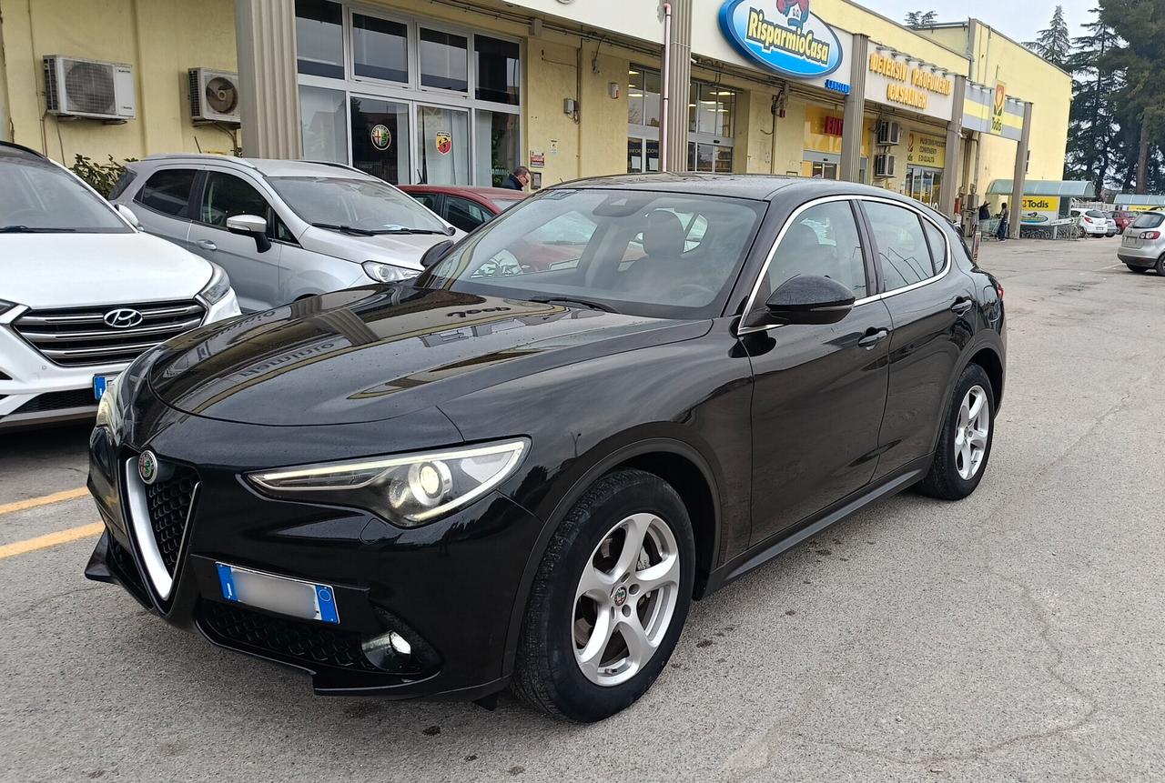 Alfa Romeo Stelvio 2.2 Turbodiesel 180 CV AT8 RWD Super