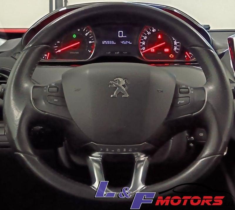 Peugeot 208 1.2 12V VTi 82cv Active