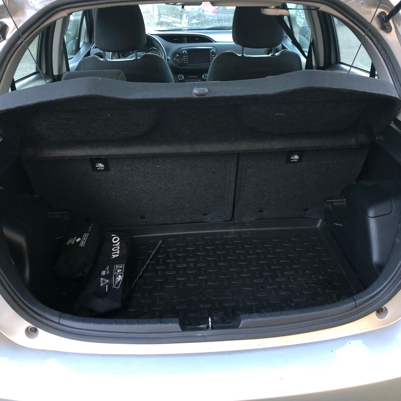 Toyota Yaris 1.5 Hybrid 5 porte Active