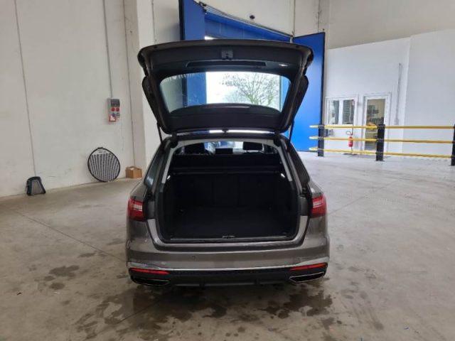 AUDI A4 35 TDI/163 CV S tronic S line edition