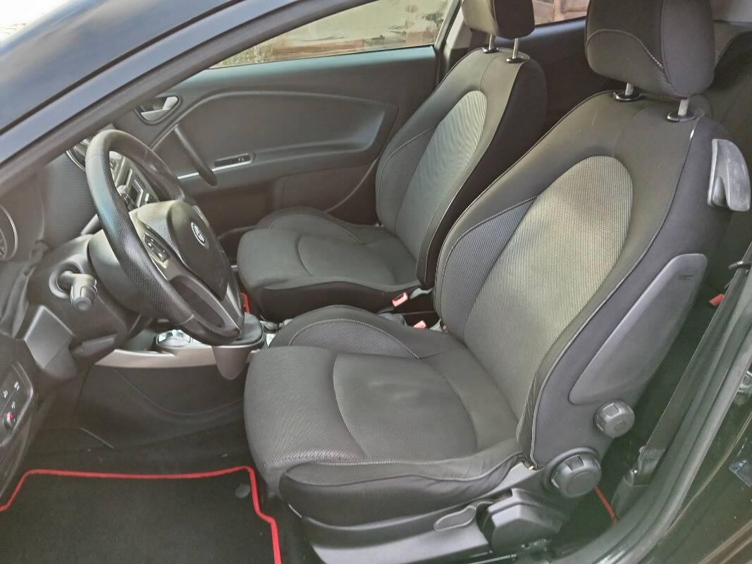 Alfa Romeo MiTo 1.4 tb m.air Distinctive sport pack 135cv