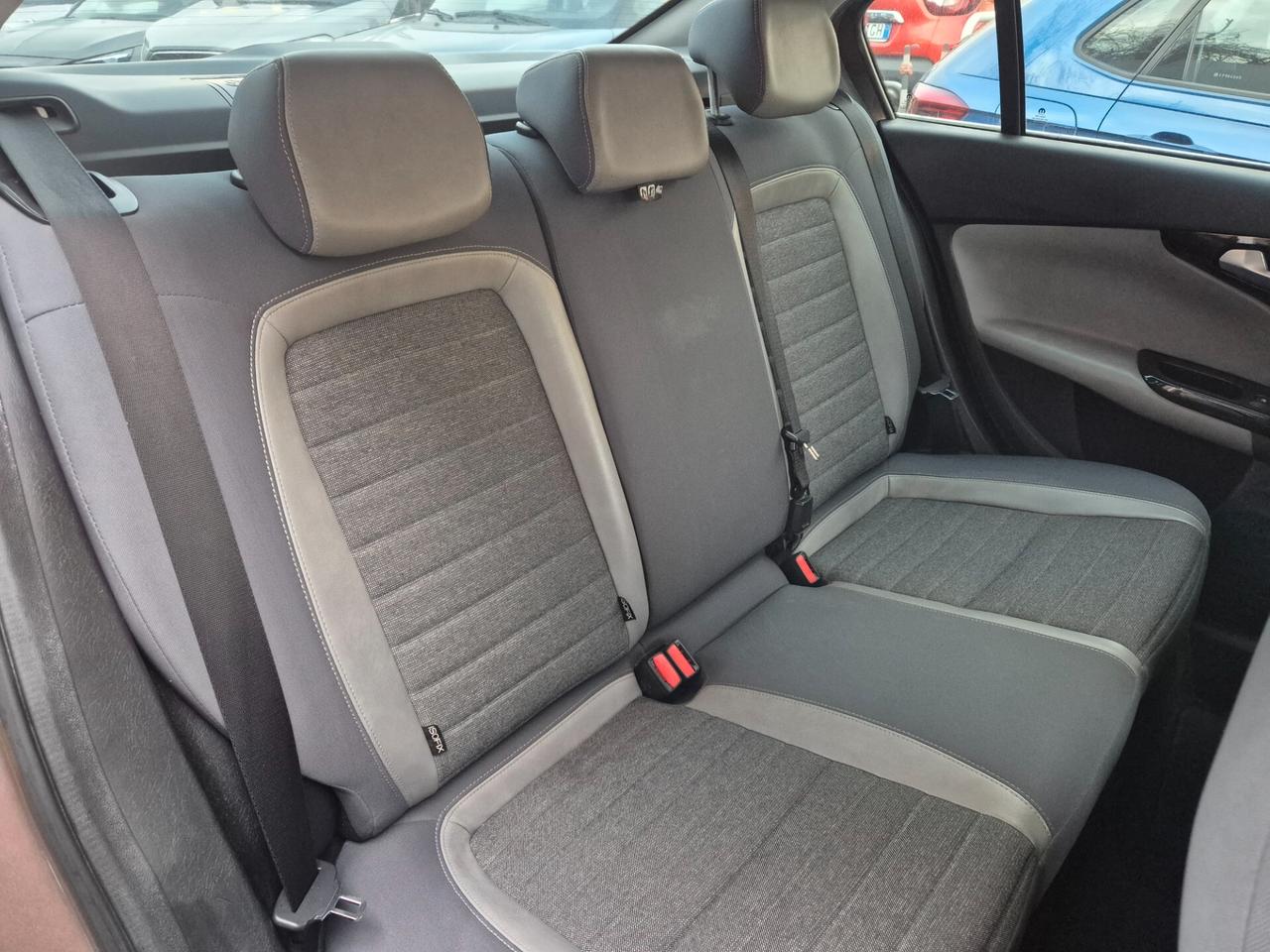 Fiat Tipo LOUNGE 1.4BENZINA GPL TUA A 100EURO AL MESE