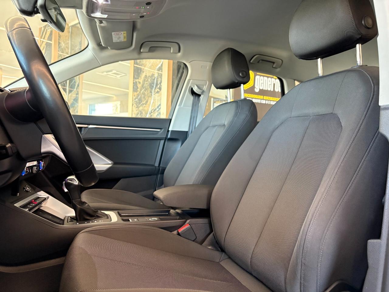 Audi Q3 35 TDI quattro S tronic Business