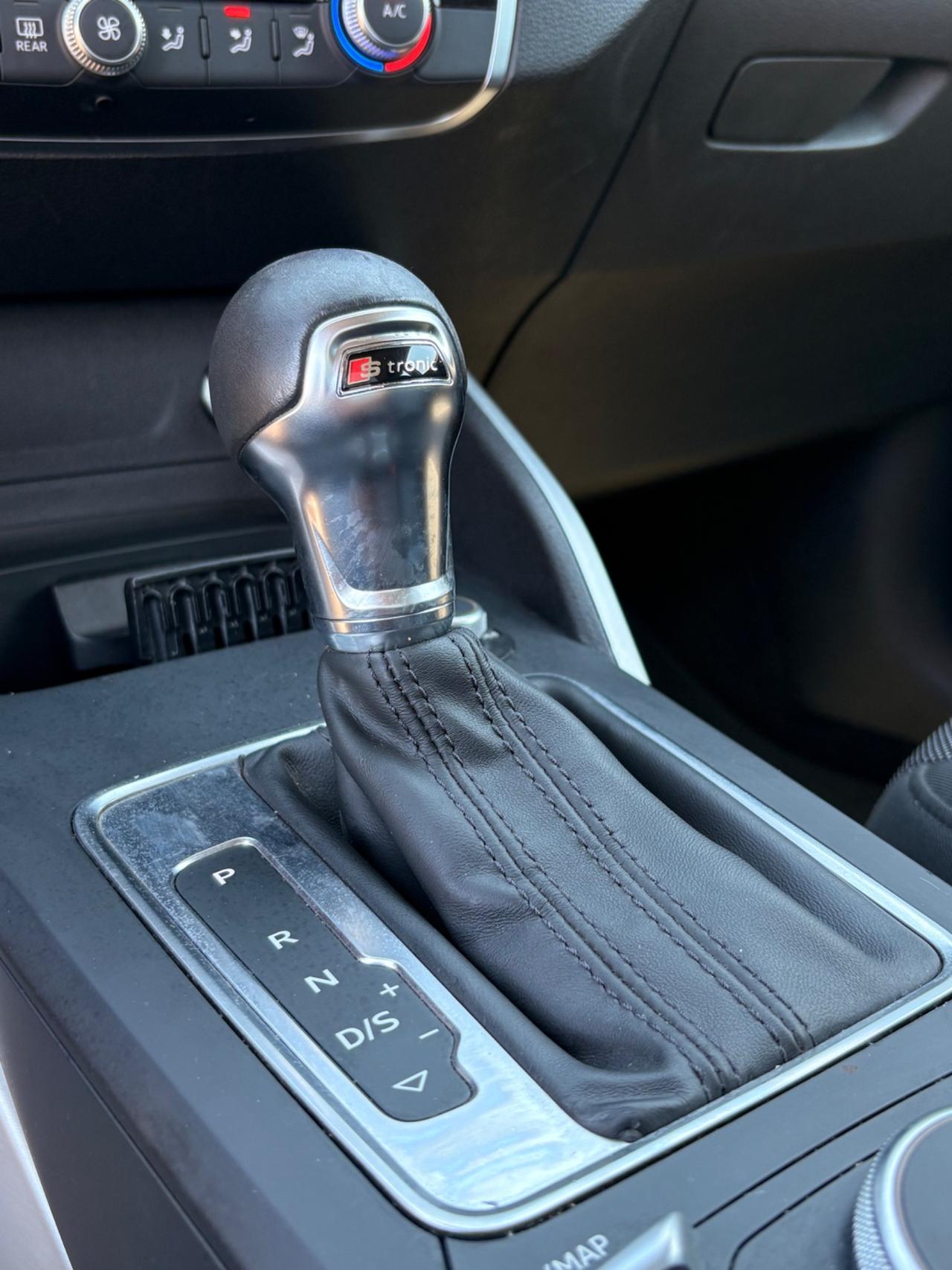 Audi Q2 35 TDI S tronic Admired