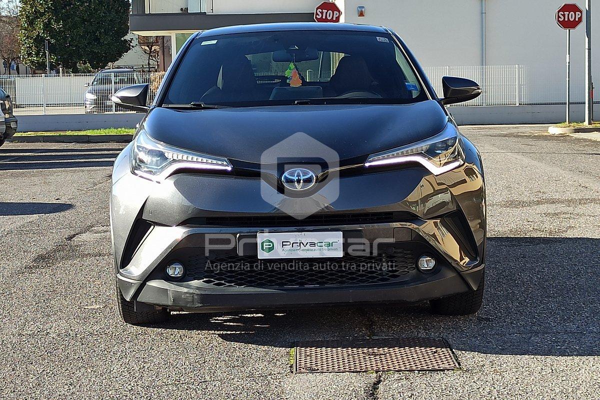 TOYOTA C-HR 1.8 Hybrid E-CVT Lounge