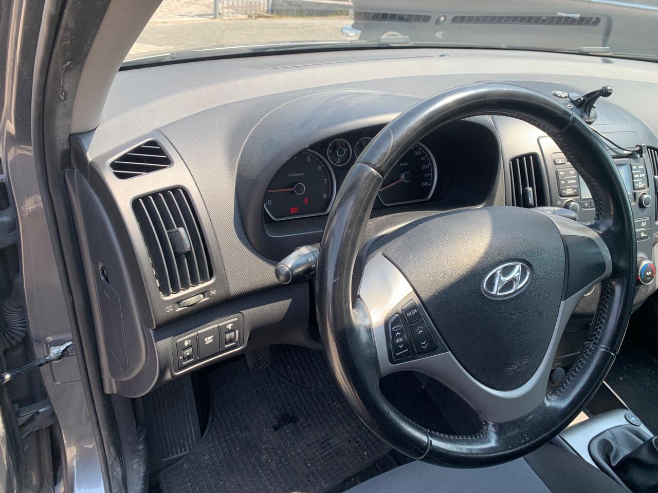 Hyundai i30 CW 1.4 16V 109CV BlueDr. GPL Act.Sp.