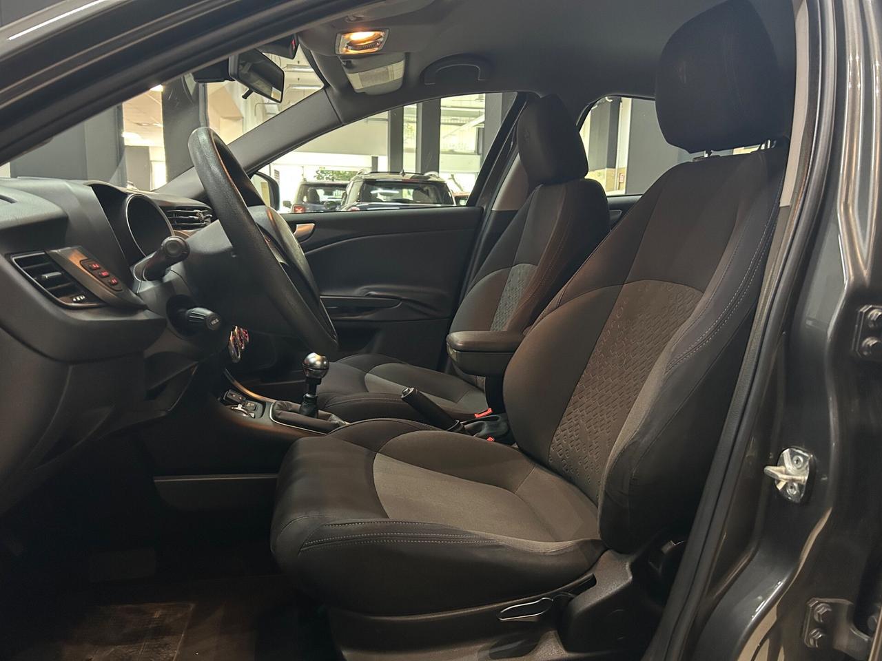 Alfa Romeo Giulietta 1.6 JTDm-2 105 CV Distinctive