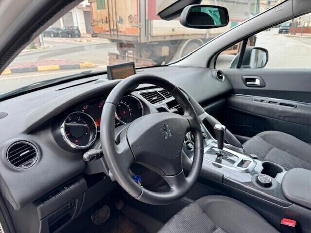 Peugeot 3008 1.6 e-HDi 112CV C. Autom.-Navi-Tel-Pdc-Cruise C.-Grip Control
