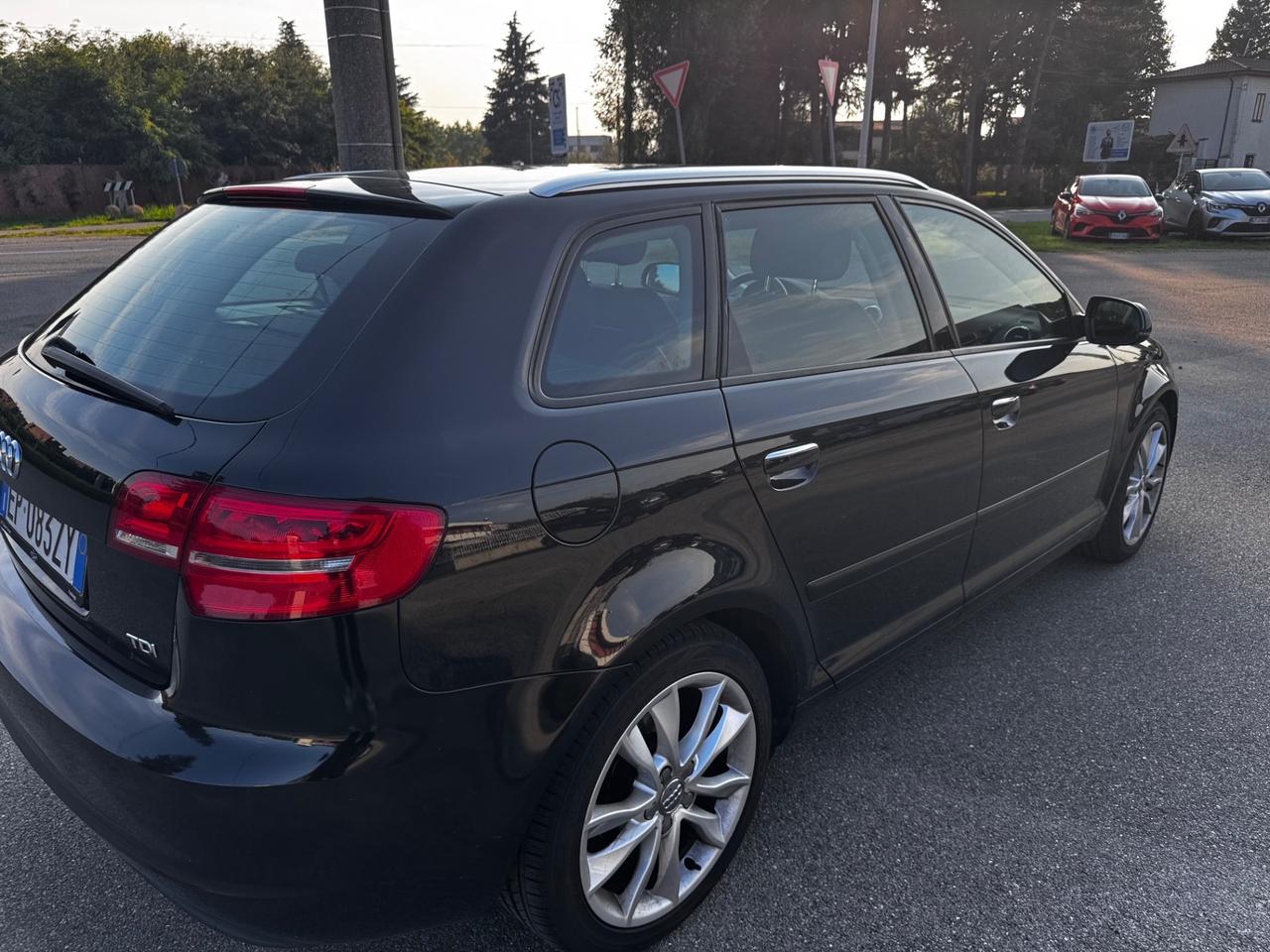 Audi A3 1.6 TDI 105 CV CR Ambition neopatentati