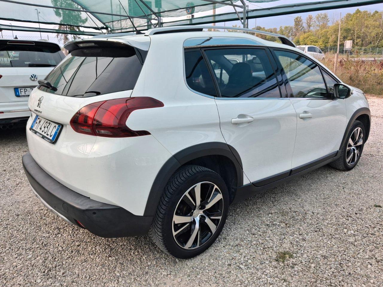 Peugeot 2008 1.6 bluehdi Allure 100cv my16
