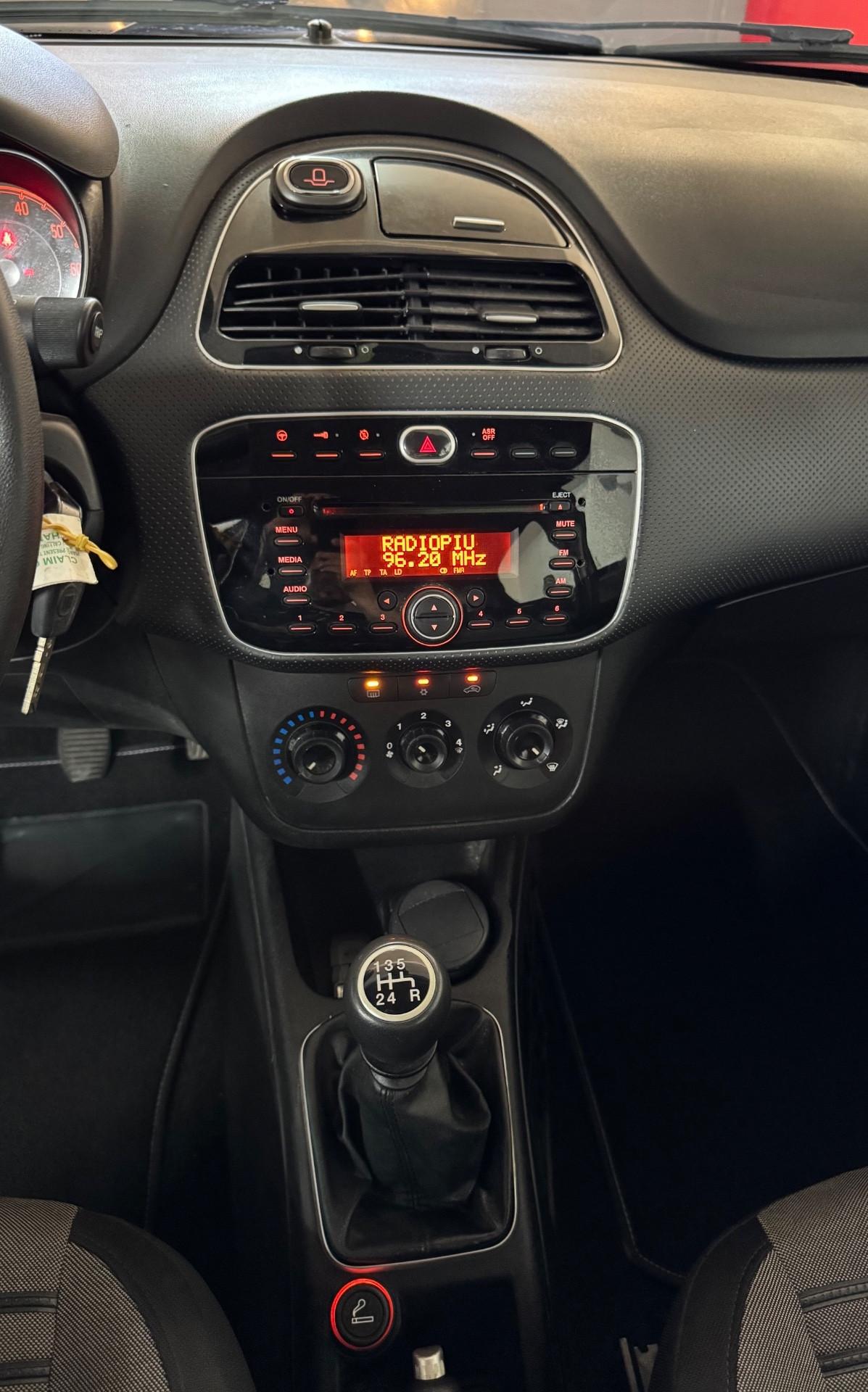 FIAT PUNTO EVO ,100000 CHILOMETRI,UNICO PROPRIETARIO