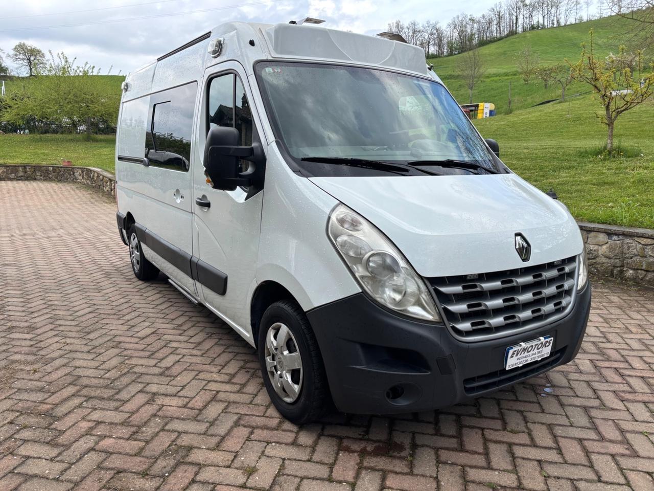 Renault Master T35 2.3 dCi/125
