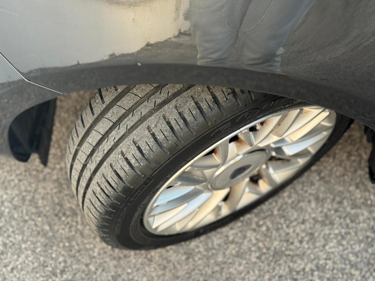 Lancia Ypsilon 1.2 69 CV 5 porte S&S Gold