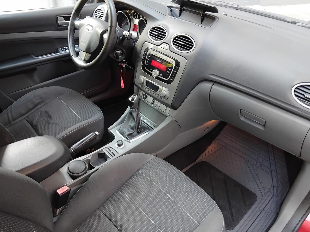 Ford Focus 2.0 gpl garanzia