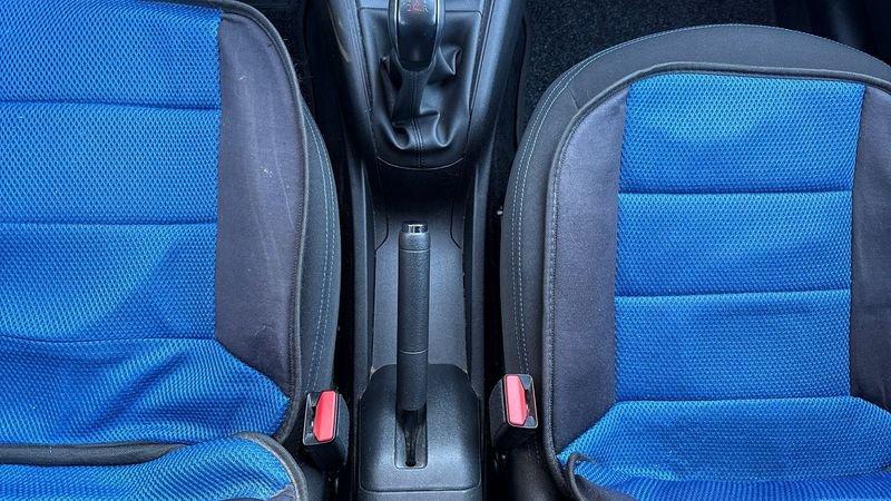 Peugeot 208 I 2015 5 Porte 1.2 PureTech 82cv Signature S&S