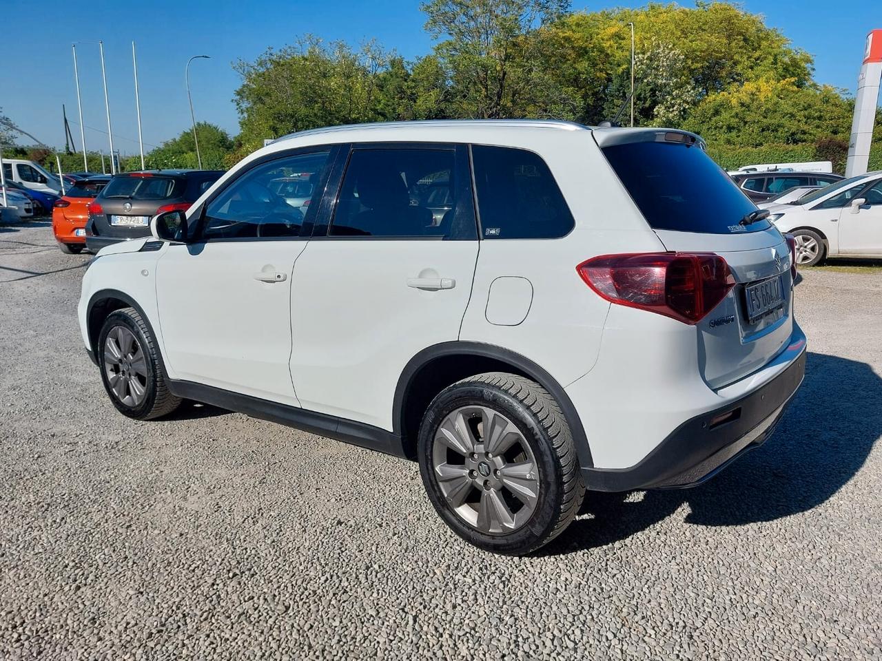 Suzuki Vitara 1.0 Boosterjet A/T Cool AUTOMATICA