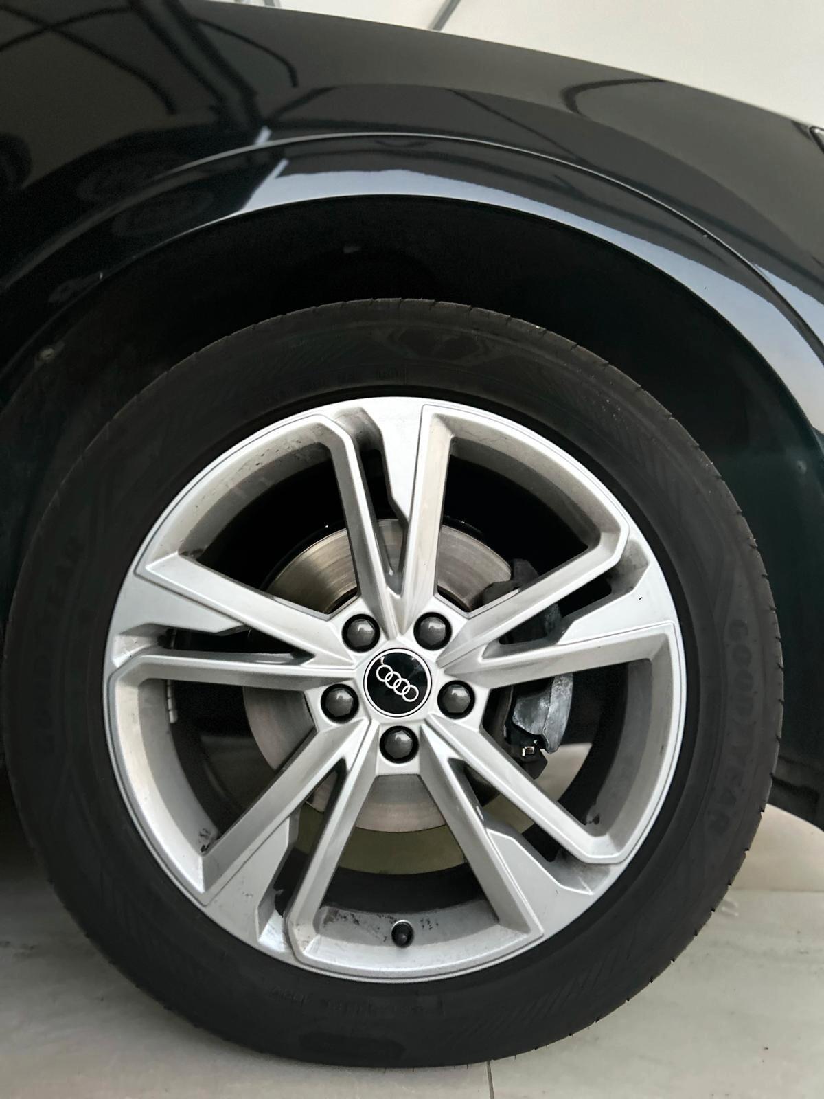 Audi Q3 35 TDI S tronic line edition