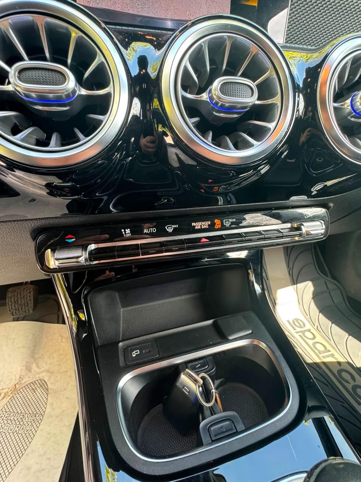 Mercedes-benz A 200 180 Sport TAGLIANDI UFFICIALI MERCEDES