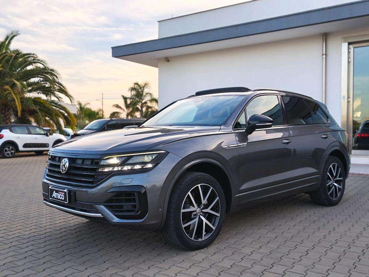 Volkswagen Touareg 3.0 TDI R-LINE Tetto Pelle Led Luci Ambient