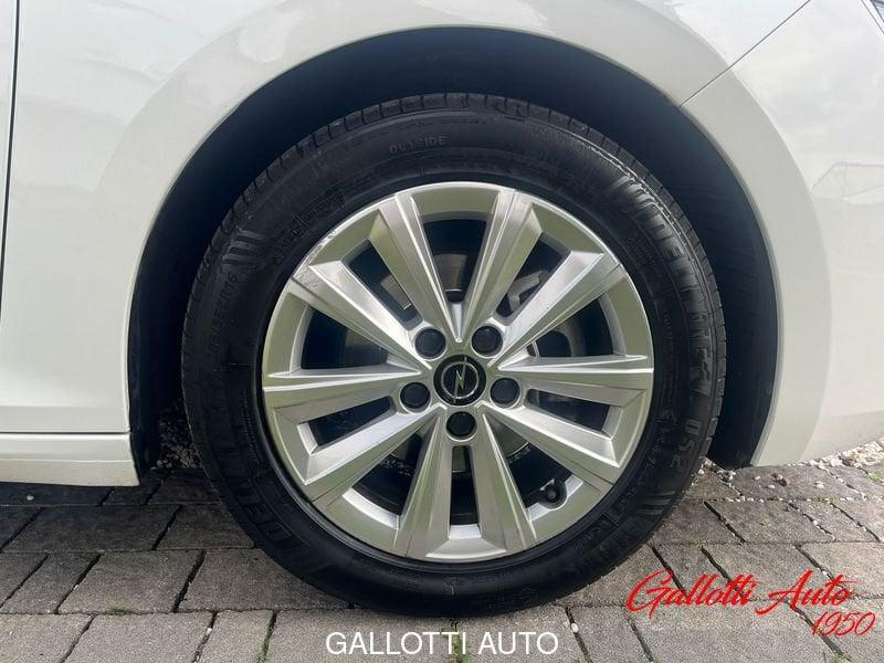 Opel Astra 1.2 Turbo 110 CV Edition