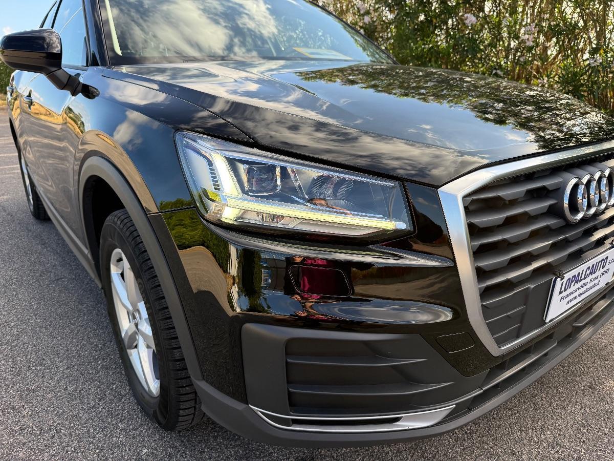 AUDI - Q2 - 30 TDI S Tronic Business; Navigatore;