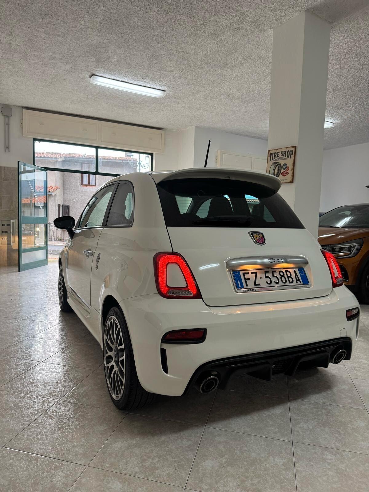Abarth 595 1.4 Turbo T-Jet 145 CV